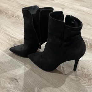 Jessica Simpson black boot heels